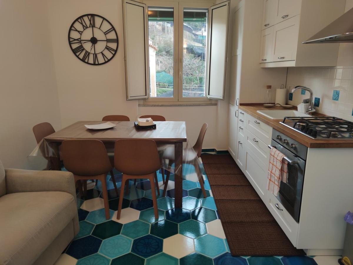 La Casa Sul Monte Apartment Минори Екстериор снимка