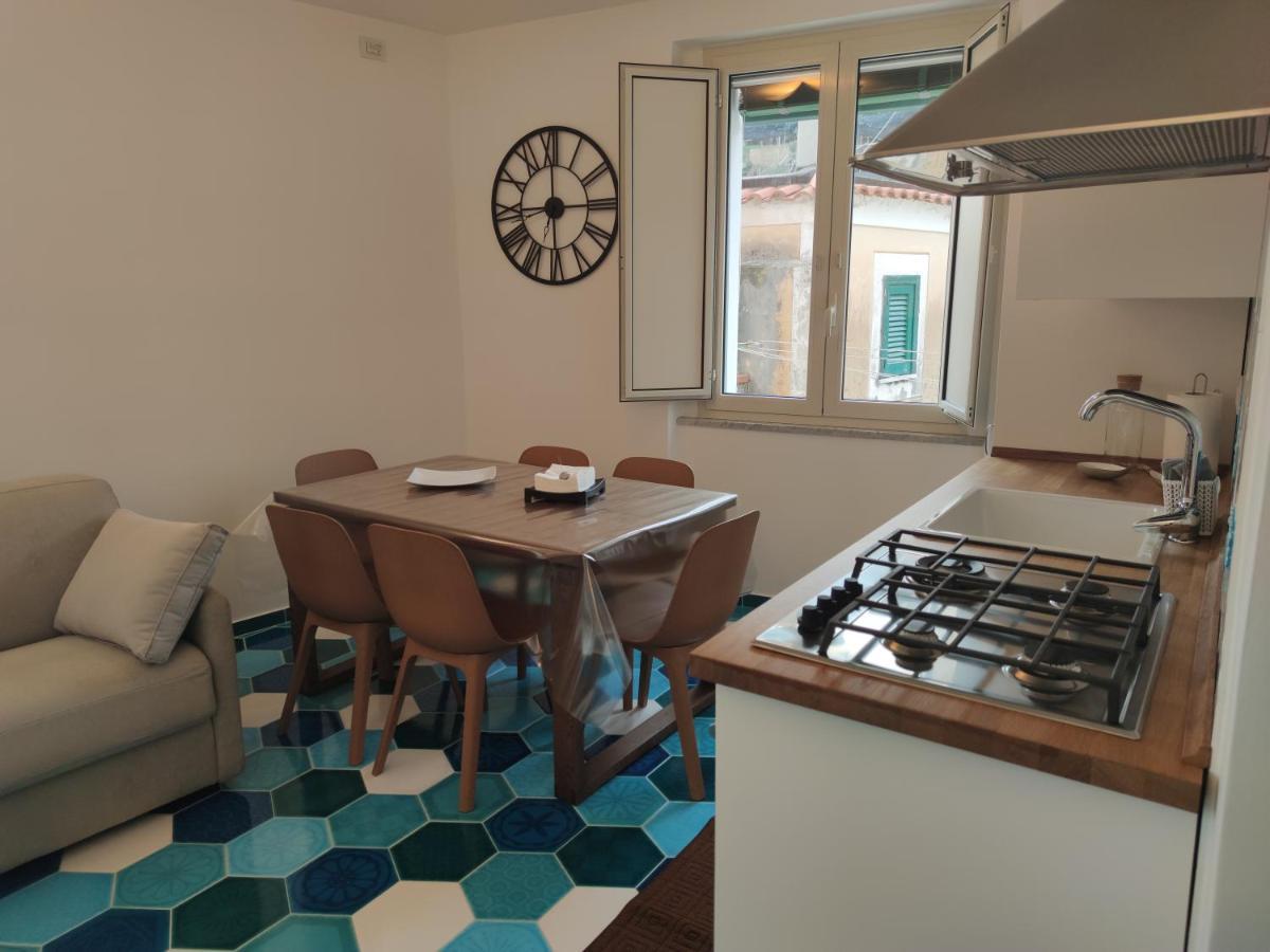 La Casa Sul Monte Apartment Минори Екстериор снимка