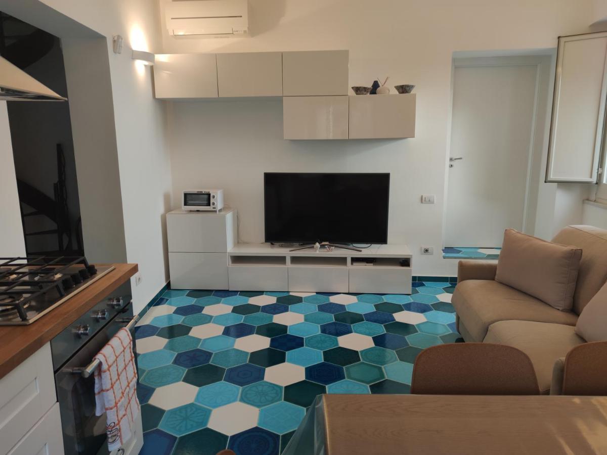La Casa Sul Monte Apartment Минори Екстериор снимка