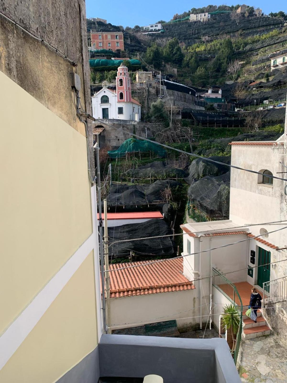 La Casa Sul Monte Apartment Минори Екстериор снимка